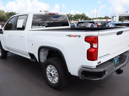 Certified 2022 Chevrolet Silverado 2500 LT AWD/4WD image 7