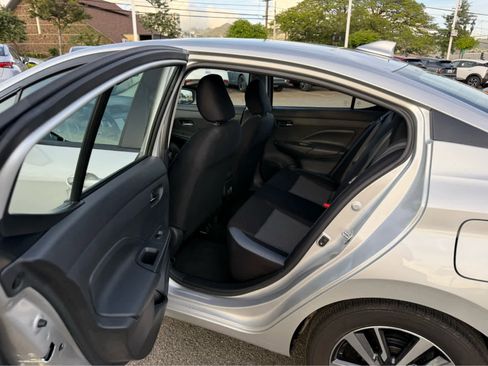 Used 2025 Nissan Versa SV w/ Trunk Package image 9