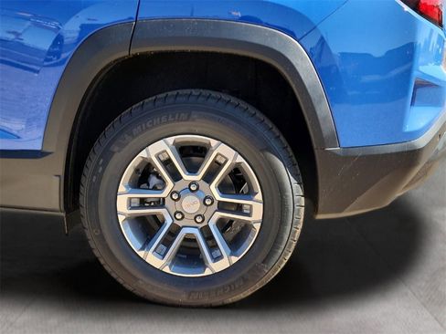 New 2025 GMC Terrain Elevation image 8