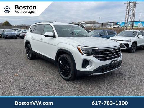 New 2026 Volkswagen Atlas SE image 5