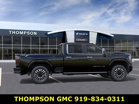 New 2026 GMC Sierra 2500 Denali Ultimate w/ Max Trailering Package image 5