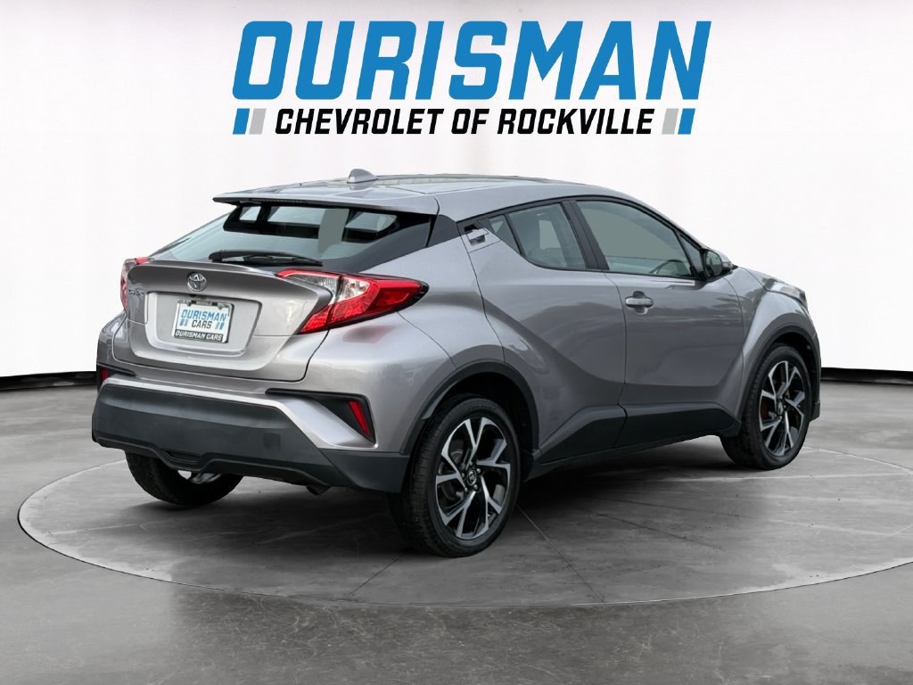 Used 2019 Toyota C-HR XLE FWD image 6