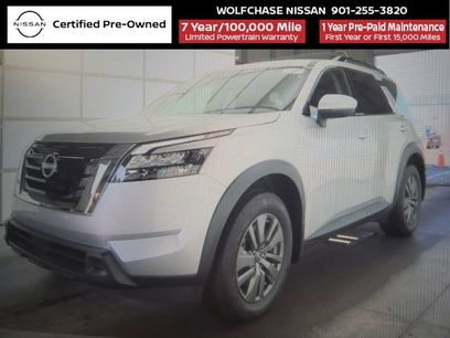 Certified 2025 Nissan Pathfinder SV