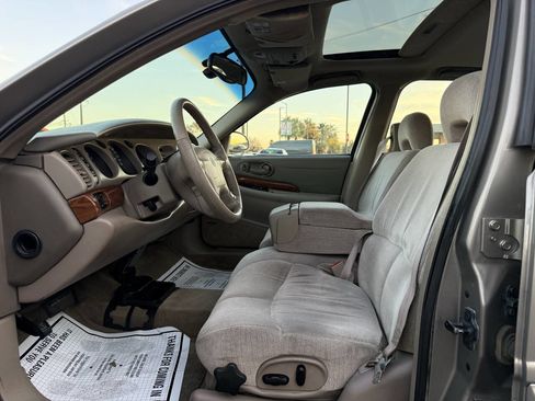Used 2000 Buick Le Sabre Custom w/ Prestige Opt Pkg image 9
