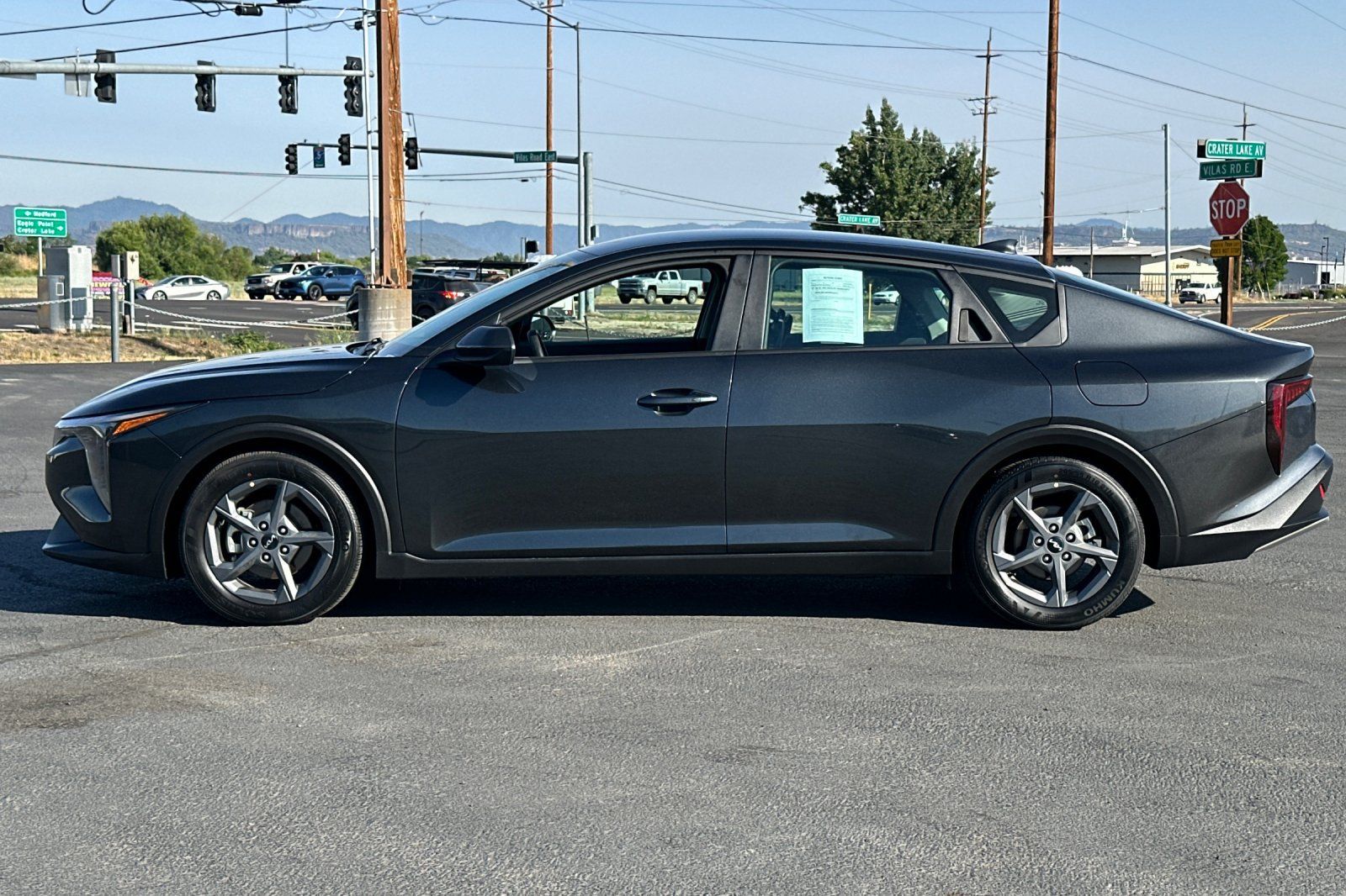 Used 2025 Kia K4 FWD image 8