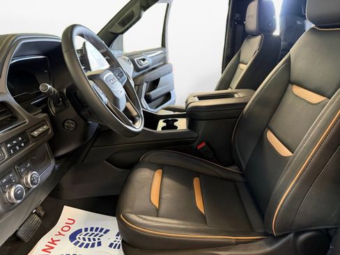 Used 2024 GMC Yukon AT4 w/ Technology Package image 11
