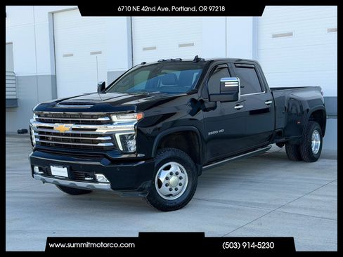 Used 2022 Chevrolet Silverado 3500 High Country AWD/4WD image 1