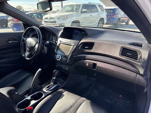 Used 2020 Acura ILX image 11
