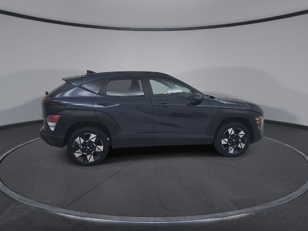 Used 2025 Hyundai Kona SEL AWD/4WD image 18