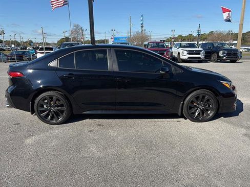 Used 2024 Toyota Corolla SE FWD image 7