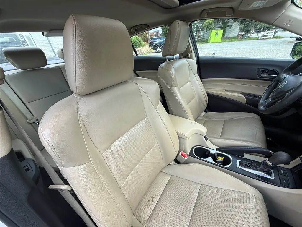 Used 2016 Acura ILX FWD image 29