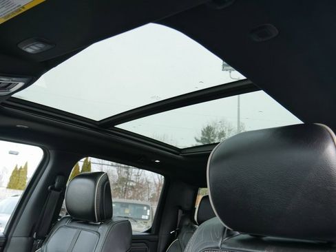 Used 2019 RAM 1500 Limited image 17