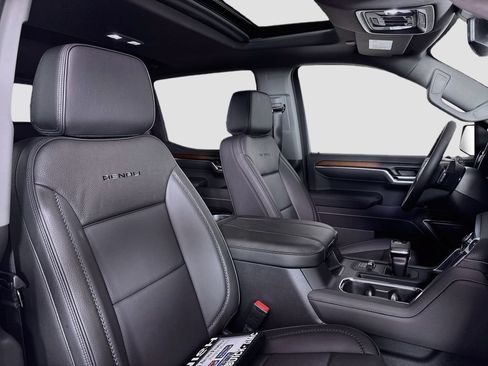New 2026 GMC Sierra 1500 Denali AWD/4WD image 29