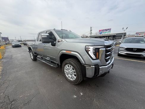 Used 2024 GMC Sierra 2500 SLT w/ SLT Premium Package image 1