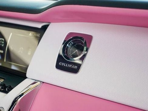 Used 2024 Rolls-Royce Cullinan image 86