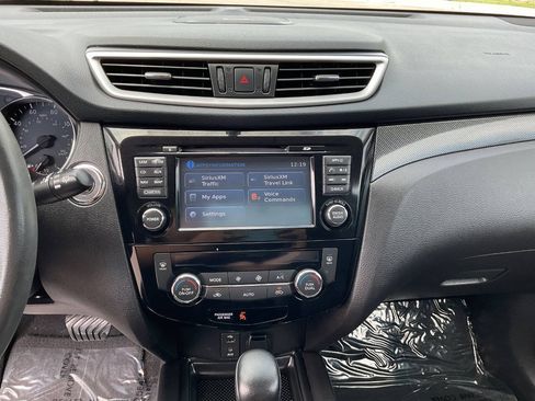 Used 2014 Nissan Rogue SL AWD/4WD image 21