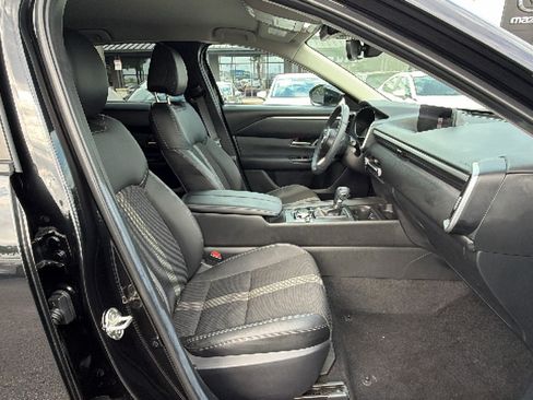 Certified 2025 MAZDA CX-50 AWD 2.5 S w/ Select Package image 29