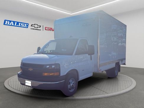 New 2025 Chevrolet Express 3500 w/ Power Convenience Package image 2