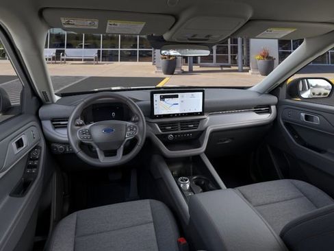 New 2026 Ford Explorer Active RWD image 9