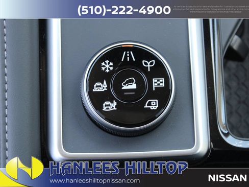 New 2026 Nissan Pathfinder SL w/ SL Premium Package AWD/4WD image 23