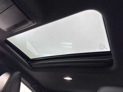 Used 2021 MAZDA MAZDA3 s image 11