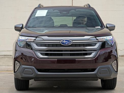 Used 2026 Subaru Forester Sport AWD/4WD image 7
