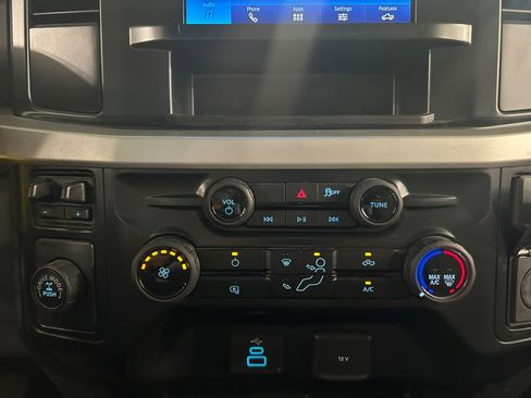 Used 2025 Ford F350 XL w/ XL Driver Assist Package RWD image 16