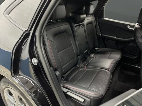 Used 2024 Ford Escape ST-Line w/ Tech Pack #1 image 32