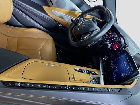 Used 2022 Chevrolet Corvette Stingray Preferred Cpe w/ 2LT RWD image 37