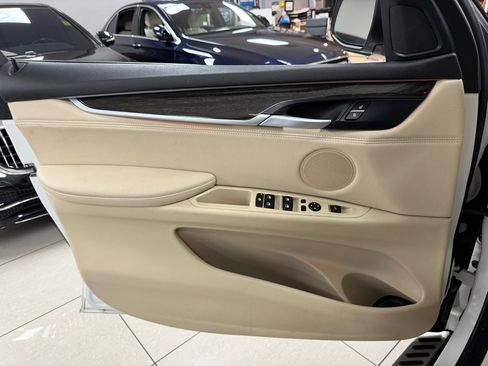 Used 2015 BMW X5 xDrive35i image 9