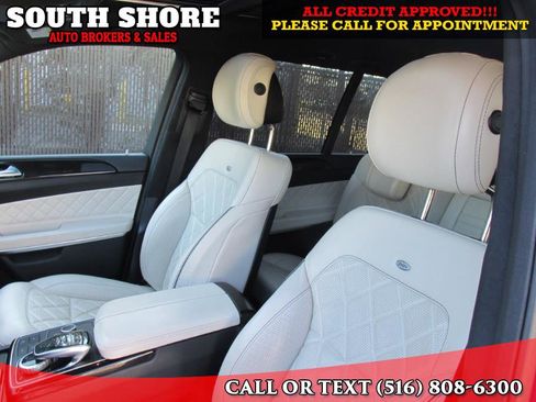 Used 2017 Mercedes-Benz GLS 550 4MATIC image 2