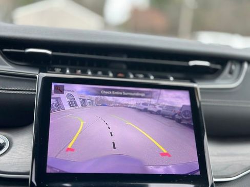 Used 2023 Jeep Grand Cherokee L Limited image 15