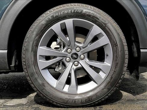 Used 2023 Ford Explorer XLT w/ Equipment Group 202A image 12