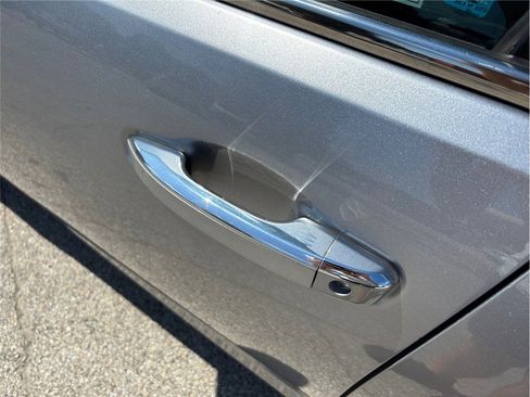 Used 2021 Honda Insight Touring image 15