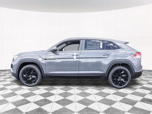 Used 2026 Volkswagen Atlas Cross Sport SE AWD/4WD image 14
