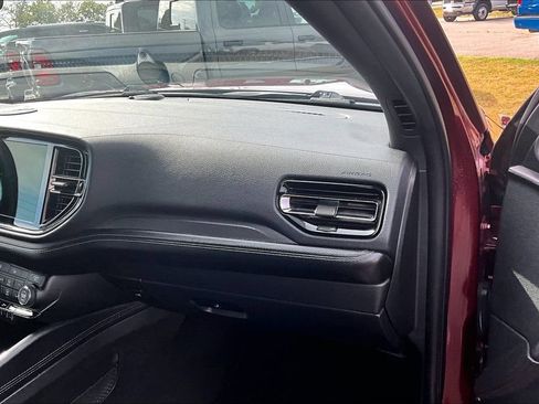 Used 2021 Dodge Durango GT RWD image 16