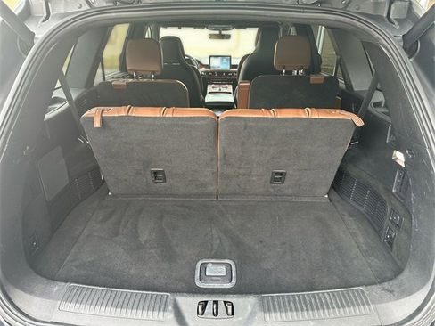 Used 2021 Lincoln Aviator Reserve w/ Equipment Group 202A image 27