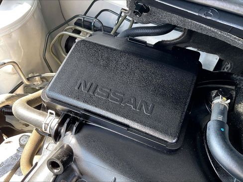 Used 2019 Nissan Versa S Plus FWD image 32