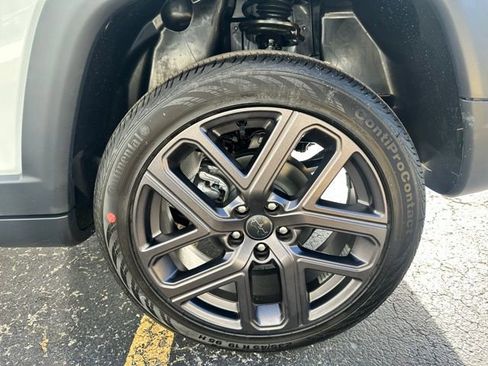 New 2026 Jeep Compass Limited AWD/4WD image 24