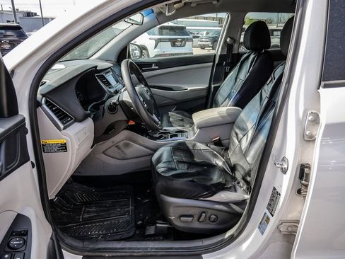 Used 2017 Hyundai Tucson SE FWD image 21