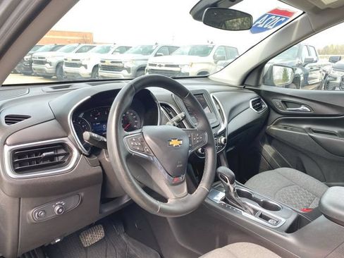Used 2024 Chevrolet Equinox LT FWD image 10