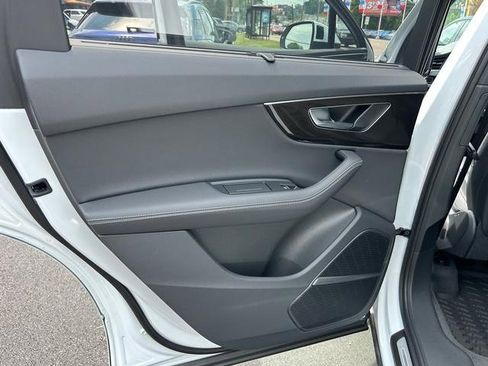 New 2025 Audi Q7 3.0T Premium Plus image 11