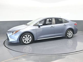 Used 2022 Toyota Corolla LE video 2