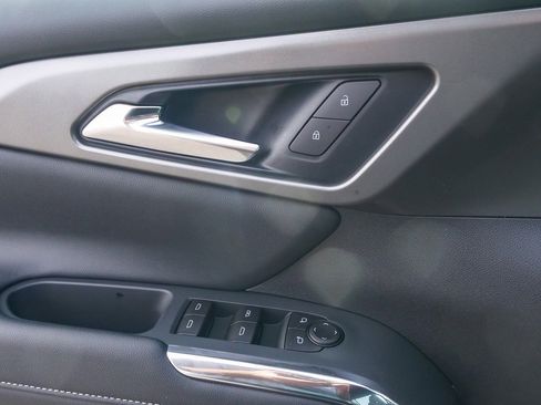 New 2026 Chevrolet Traverse LT w/ Midnight/Sport Edition image 18