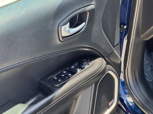 Used 2019 Jeep Compass High Altitude AWD/4WD image 10