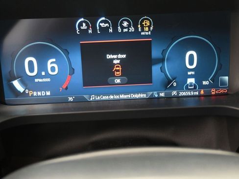 Used 2023 Ford Expedition Limited image 13