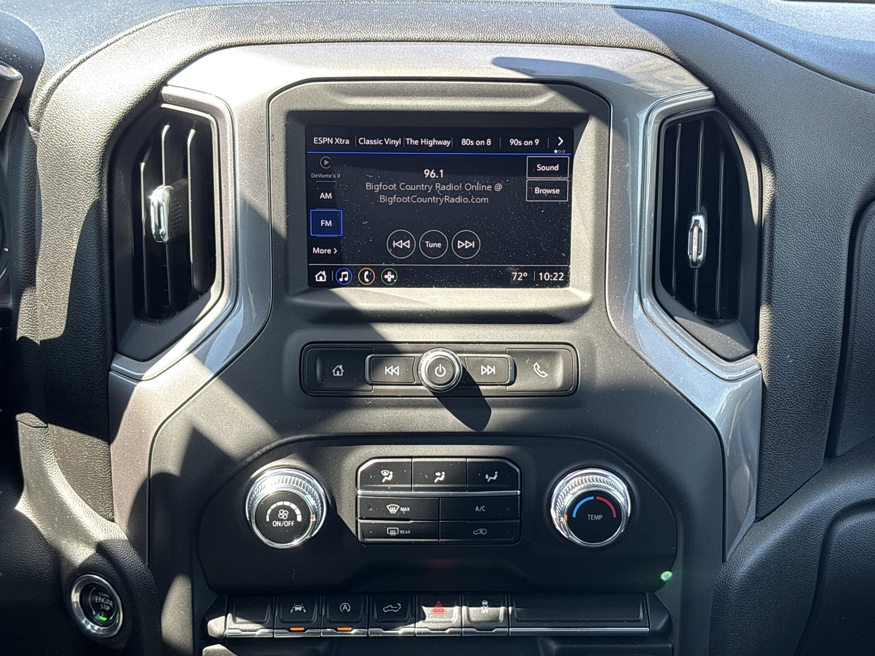 Used 2023 GMC Sierra 1500 Pro w/ Graphite Edition AWD/4WD image 19