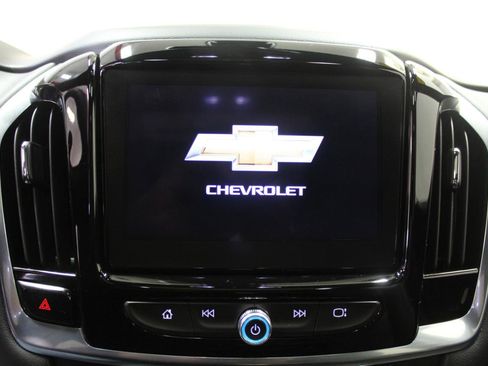 Used 2023 Chevrolet Traverse RS w/ LPO, Floor Liner Package image 14