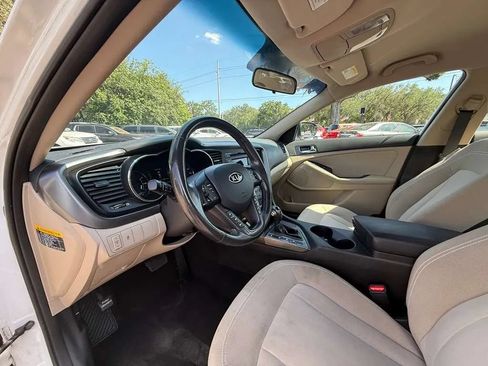 Used 2012 Kia Optima Hybrid FWD image 17