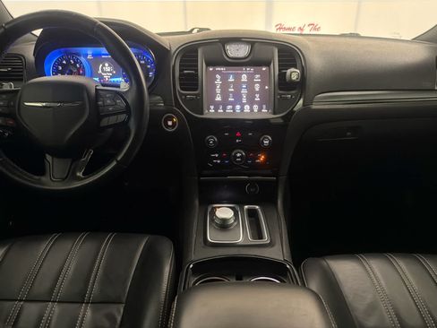 Used 2016 Chrysler 300 S w/ Light Group RWD image 19